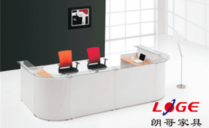 前臺(tái)辦公桌保養(yǎng)，一定要注意這幾點(diǎn)。